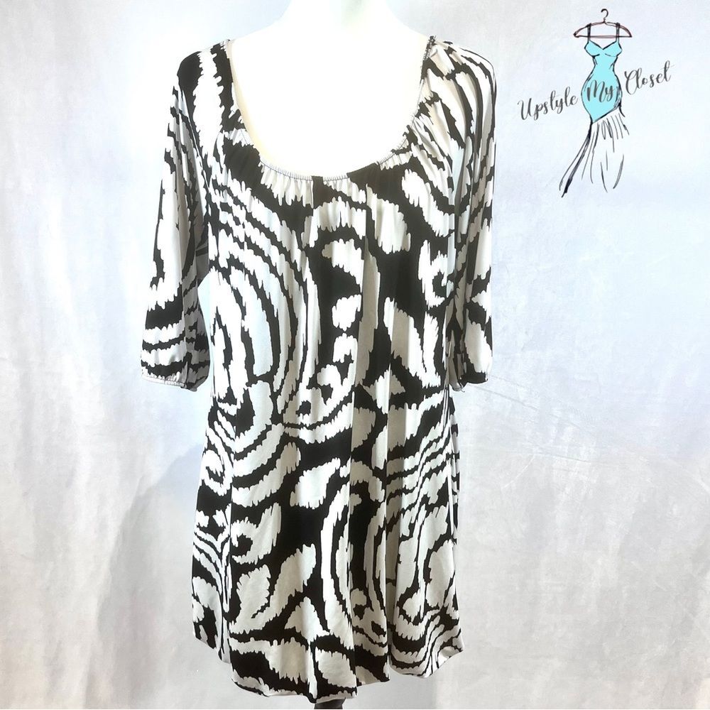 White House Black Market black and white mini dress size small